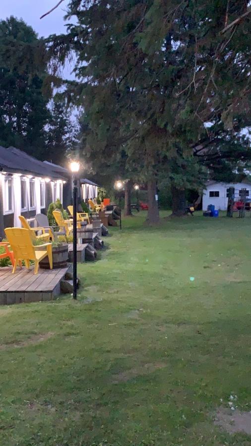 Caswell Resort Sundridge 外观 照片