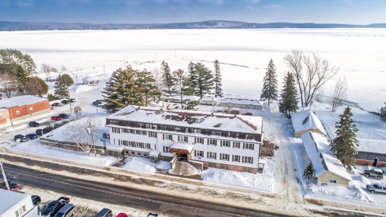 Caswell Resort Sundridge 外观 照片